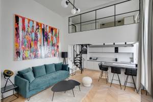 Clémence PIC - AU PREMIER PLAN